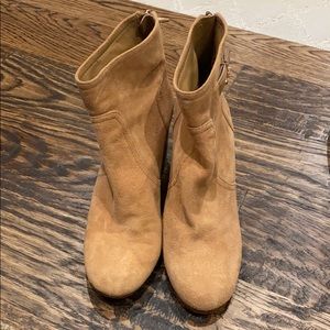 tory burch boots